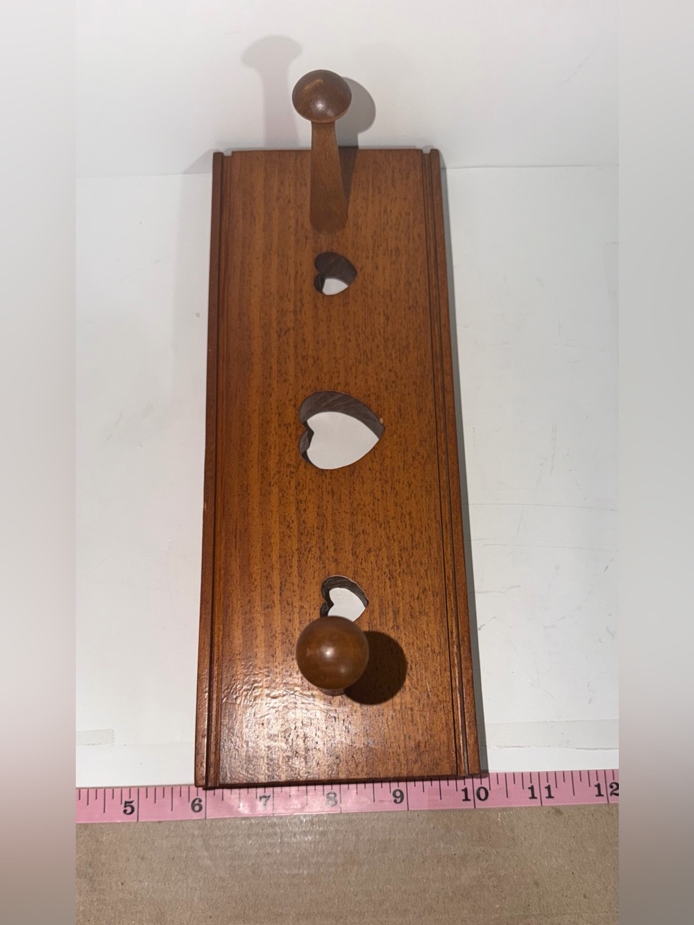 Vintage Wood Heart Wall Rack - Picture 6 of 8